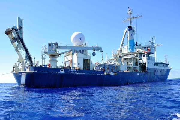Image of R/V Knorr during SPURS